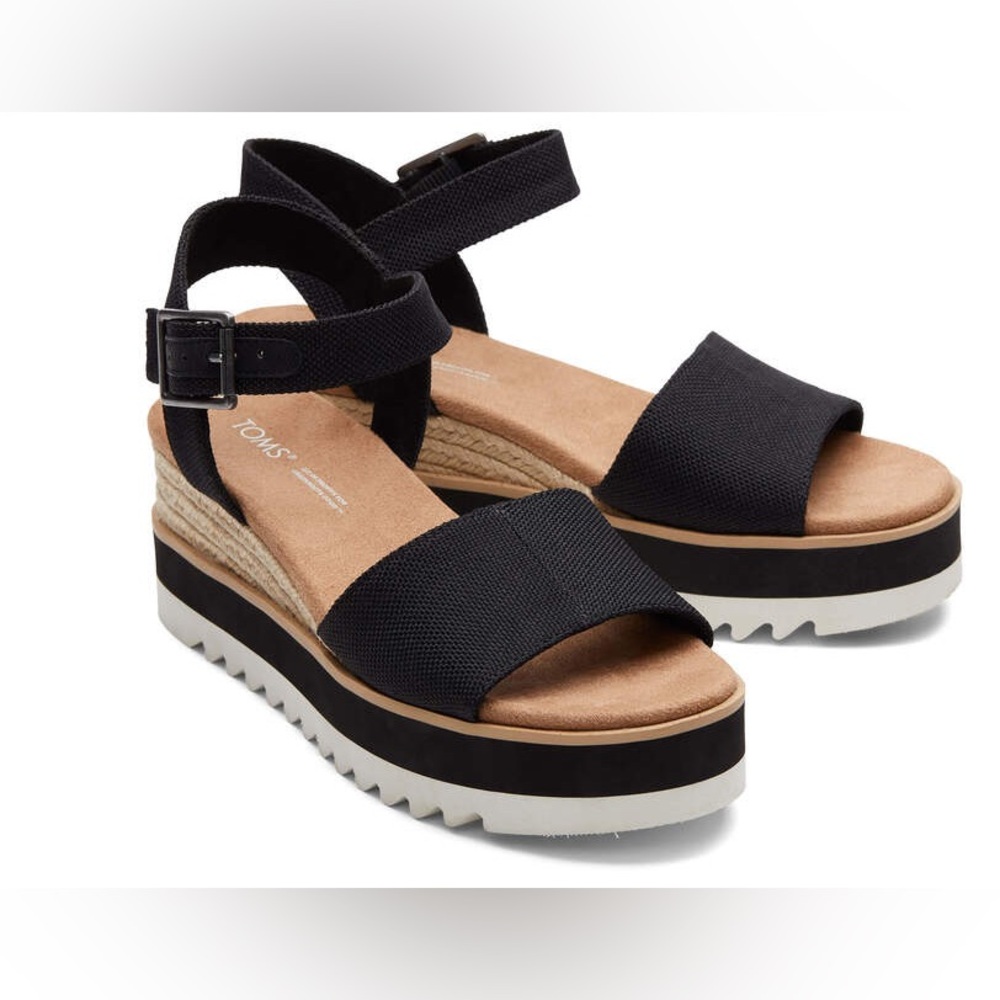 Tom’s Diana Black Wedge Wide Sandals- Size 11